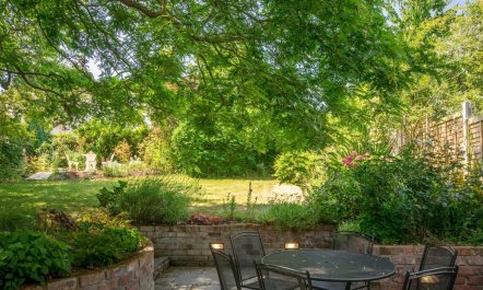 4 Bed in Dorchester 4