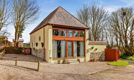 1 Bed in Buckland Brewer 2