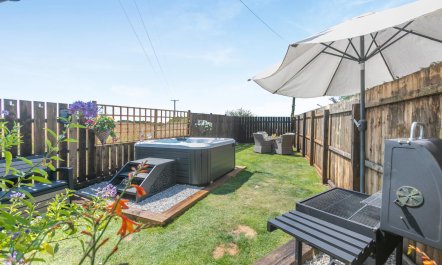 2 Bed in Newquay 3
