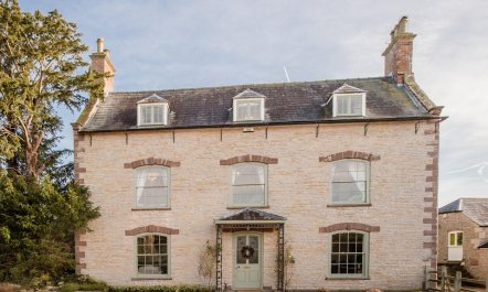 7 Bed in Westbury-on-severn