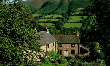 1 Bed in Crickhowell 2