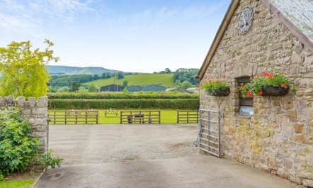 5 Bed in Brecon