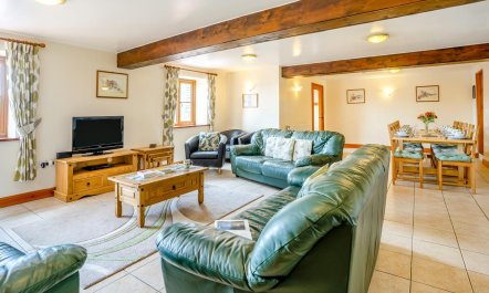 5 Bed in Brecon 6