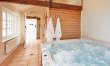 8 Bed in Kington 1