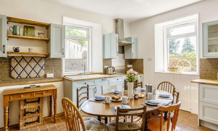 5 Bed in Achnasheen 2