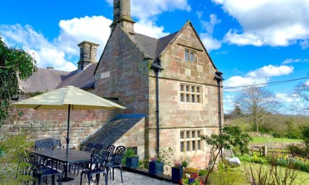 5 Bed in Ashbourne 1