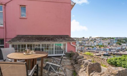 3 Bed in Brixham 2