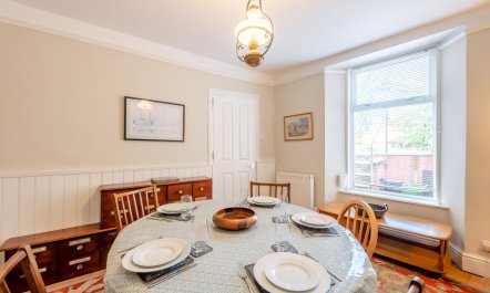 3 Bed in Brixham 9