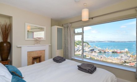 3 Bed in Brixham