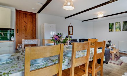 5 Bed in Pembroke 3