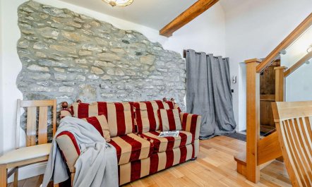 2 Bed in Narberth 8