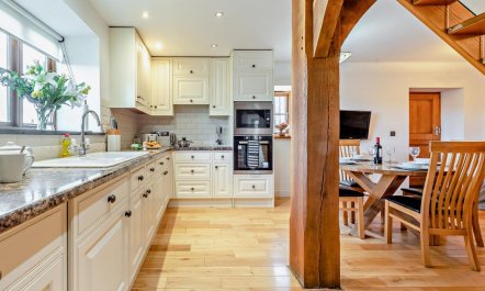 2 Bed in Narberth 1