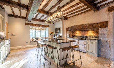4 Bed in Denbigh 9