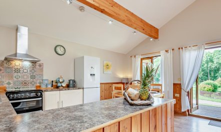 2 Bed in Ledbury 5