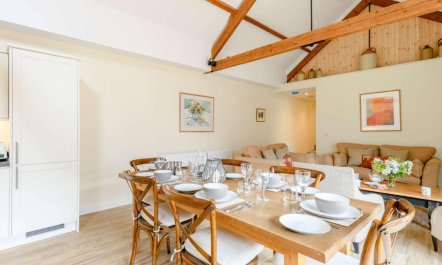 3 Bed in Blandford Forum 6