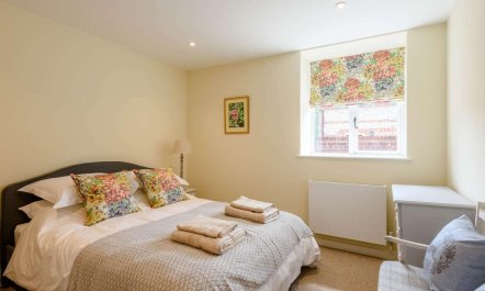 3 Bed in Blandford Forum 7