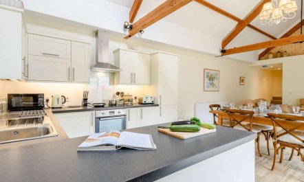 3 Bed in Blandford Forum 2