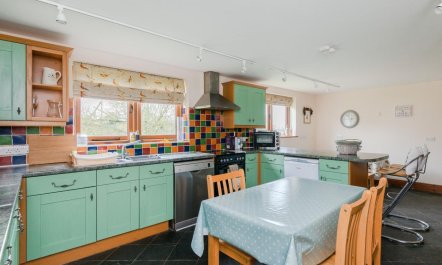 6 Bed in Witney 6