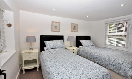 2 Bed in Sudbury 9