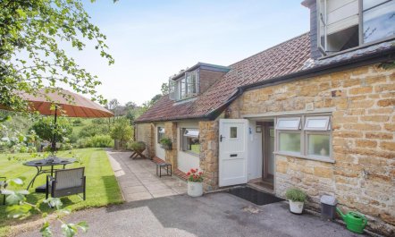 2 Bed in Beaminster