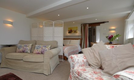 2 Bed in Beaminster 9