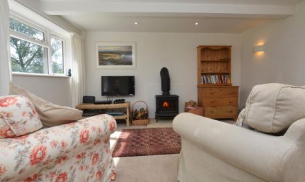 2 Bed in Beaminster 8