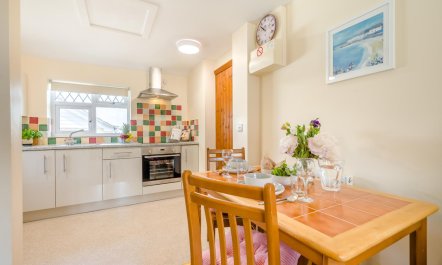 1 Bed in Bude 4