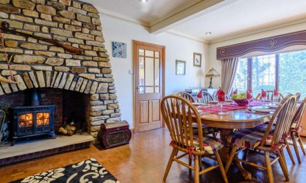 4 Bed in Chesterfield 6