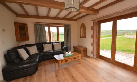 3 Bed in Uplowman 2