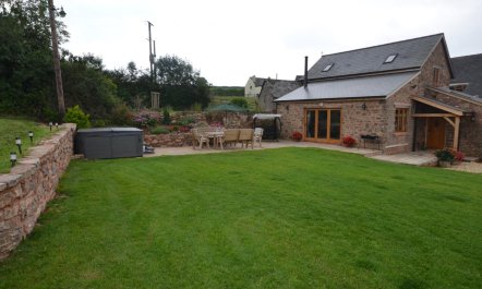 3 Bed in Uplowman 1