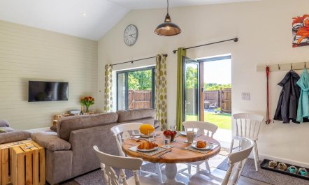 3 Bed in Penzance 7