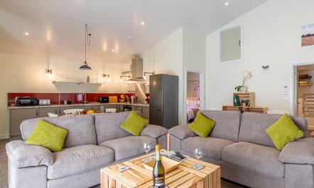 3 Bed in Penzance 5