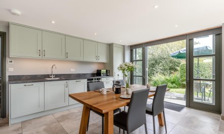 1 Bed in Little Gransden 2
