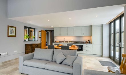 1 Bed in Little Gransden 1
