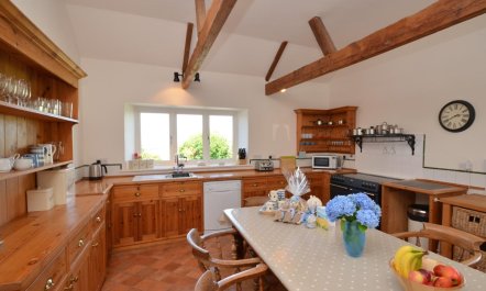 4 Bed in Port Isaac 3