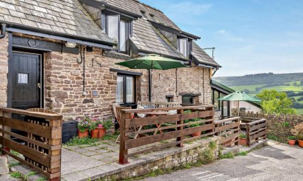 1 Bed in Abergavenny 1