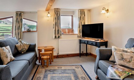 1 Bed in Abergavenny 2