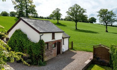 1 Bed in Abergavenny