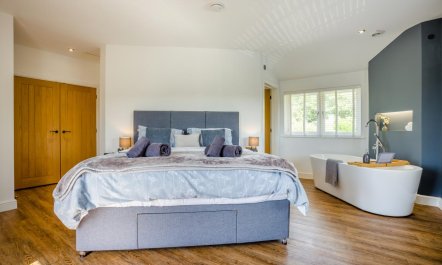 2 Bed in Weymouth 5