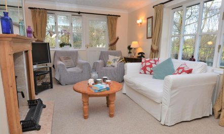 2 Bed in Sherborne 4