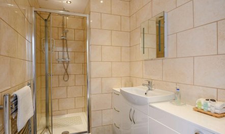 2 Bed in Louth 4