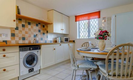 2 Bed in Ashbourne 6