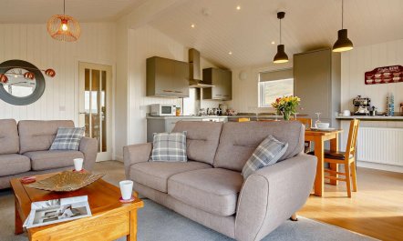 2 Bed in Isle Of Skye 2