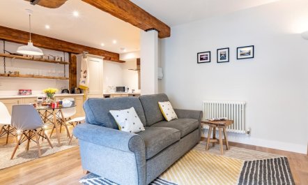 1 Bed in St. Austell 6