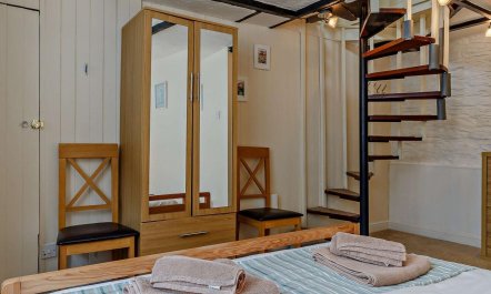 2 Bed in Polruan 8