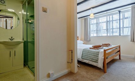 2 Bed in Polruan 9