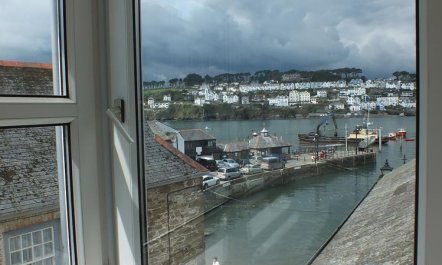 2 Bed in Polruan 3