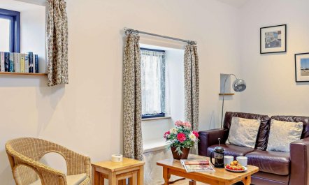 2 Bed in Barnstaple 3