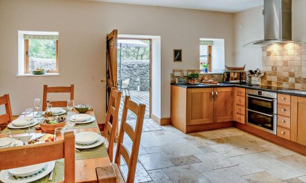 3 Bed in Abergavenny 7