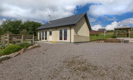 2 Bed in Near Inverarnie